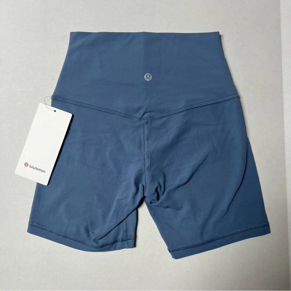 NWT Lululemon Align High Rise Short 6” Washed Denim Women’s Shorts Size 4